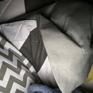 Meet your Posher, Enyeart